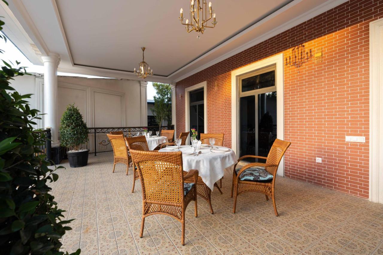 Aqua Hotel Tashkent Exterior foto
