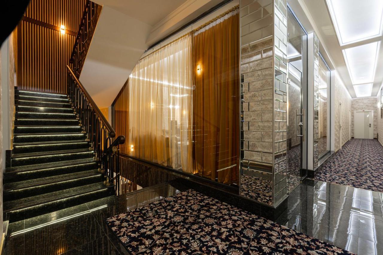 Aqua Hotel Tashkent Exterior foto